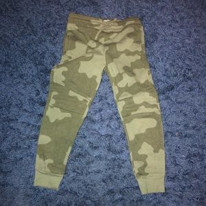 Toddler boys camouflage sweats